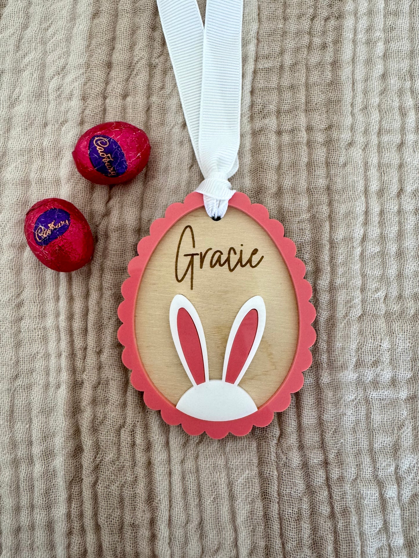 Scallop Egg Easter Bunny Basket Tag