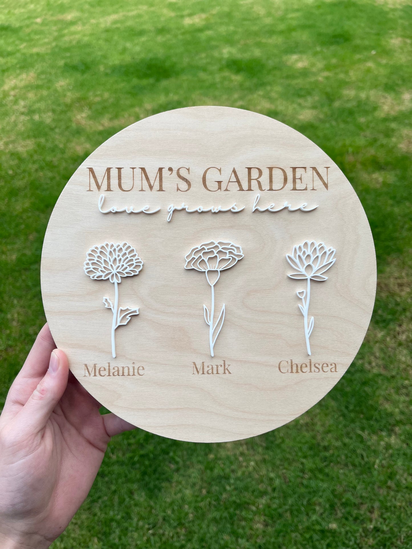 'Mum's Garden' Birth Flower Sign